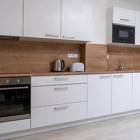 בית הארחה Tonicka 4*